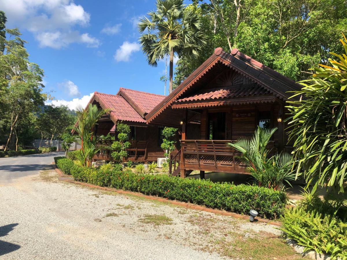 Ban Suansin Hotel Phang Nga Luaran gambar